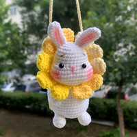 小兔子(3-1)花朵动物挂件可爱钩针车挂玩偶编织视频教程