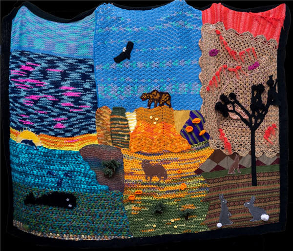 70余位艺术家及编织爱好者用毛线编织加州印象