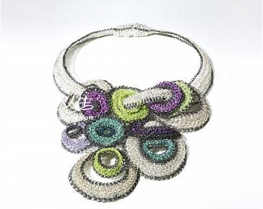 生动的编织加拿大艺术家针织金属丝首饰